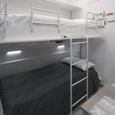 Apartman Sun In - Tribunali Nápoly